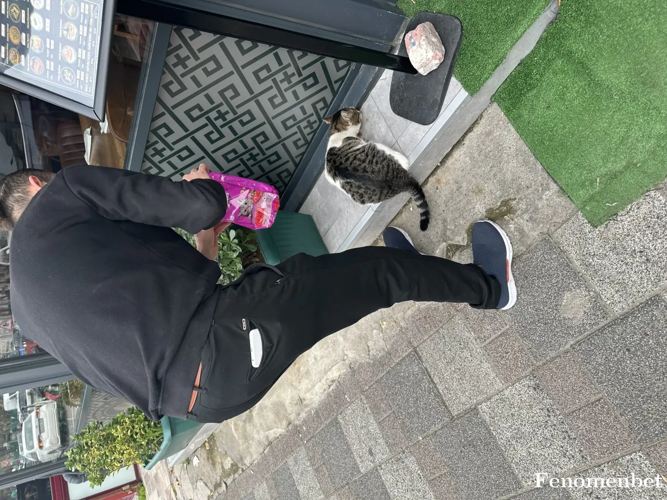 Sherlock010 tarafından paylaşılan fotoğraf